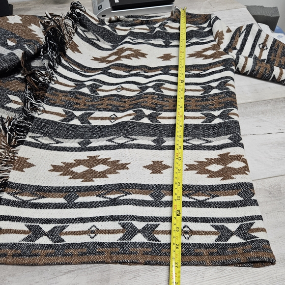 Aztec Southwestern Tribal Print Fringe Cardigan Wrap Jacket Boho Western Blanket - Picture 5 of 12